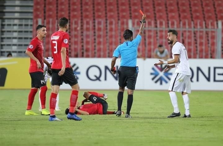 فاز فريق الجيش السوري على الجزيرة الأردني 3-0 رغم خوضه الشوط الثاني منقوصاً من لاعب فاز فريق الجيش السوري على الجزيرة الأردني 3-0 رغم خوضه الشوط الثاني منقوصاً من لاعب