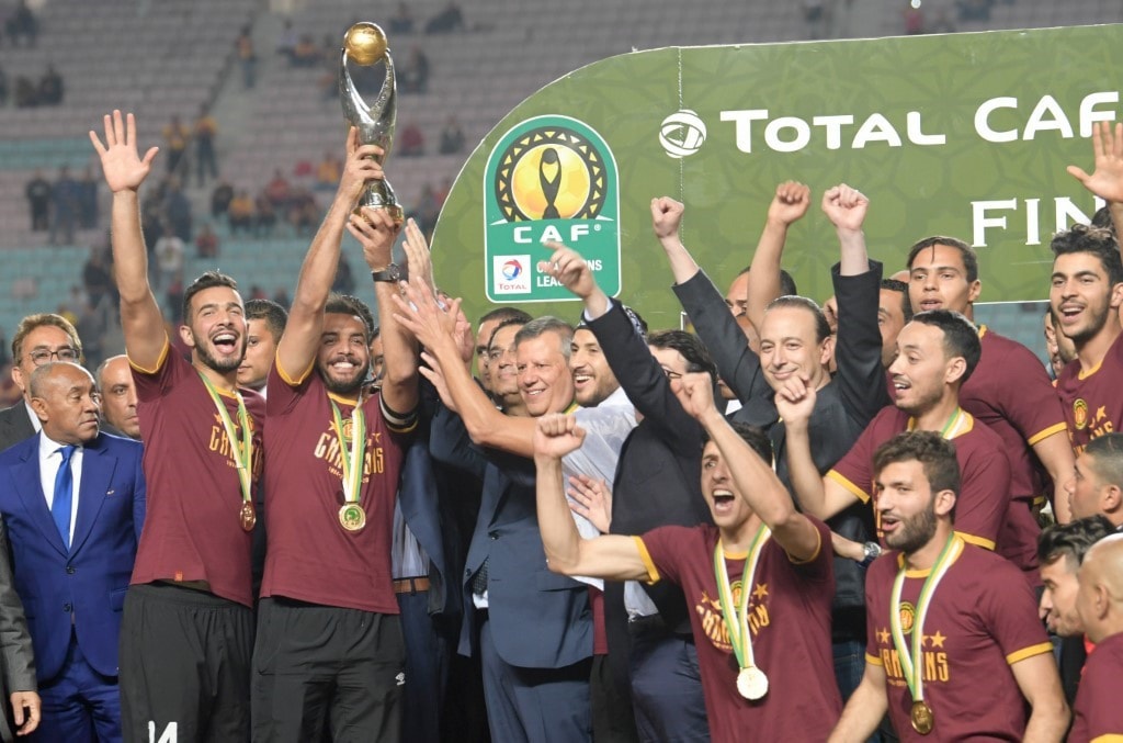 قرّر الاتحاد الأفريقي لكرة القدم إعادة نهائي دوري الأبطال على أرض محايدة بعد كأس الأمم (أ ف ب) قرّر الاتحاد الأفريقي لكرة القدم إعادة نهائي دوري الأبطال على أرض محايدة بعد كأس الأمم (أ ف ب)