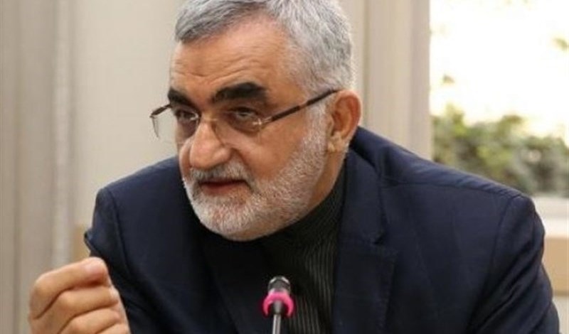 بروجردي: صرحت مراراً أنه إذا التزم الأوروبيون بتعهداتهم فإن طهران ستضع تنفيذ الاتفاق النووي بشكل شامل على جدول أعمالها بروجردي: صرحت مراراً أنه إذا التزم الأوروبيون بتعهداتهم فإن طهران ستضع تنفيذ الاتفاق النووي بشكل شامل على جدول أعمالها