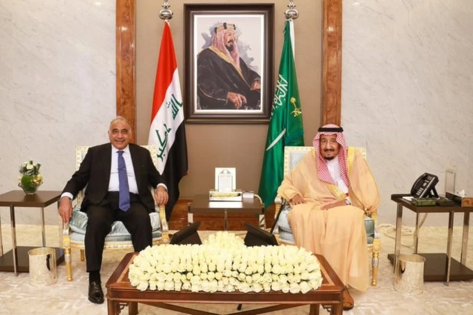 عبد المهدي يلتقي المسؤولين السعوديين حاملاً مبادرةً للوساطة بين الرياض وطهران عبد المهدي يلتقي المسؤولين السعوديين حاملاً مبادرةً للوساطة بين الرياض وطهران
