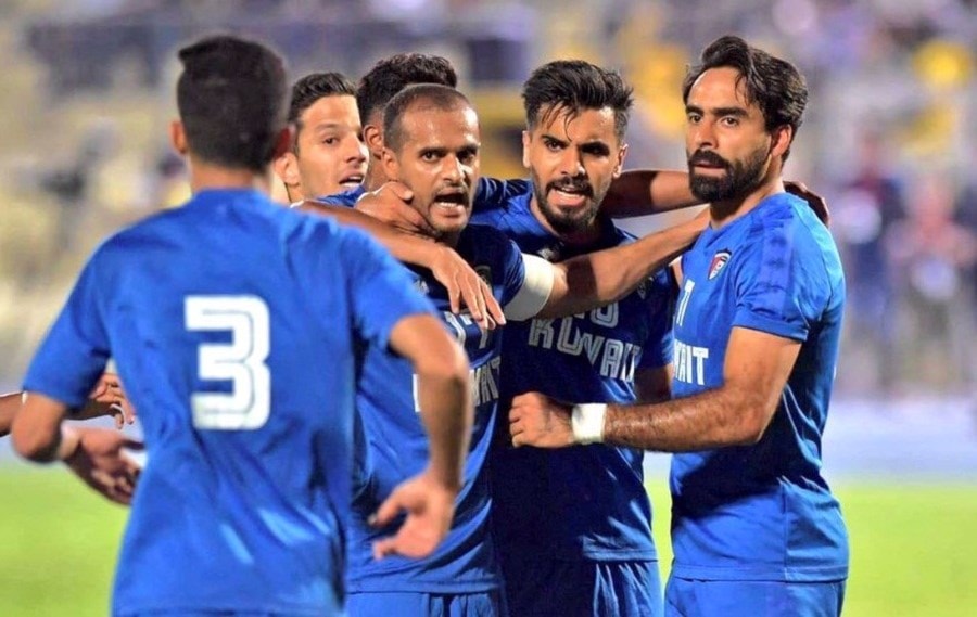 عودة قوية للكويت إلى المنافسات بعد رفع العقوبة من "الفيفا" بالفوز على نيبال 7-0 عودة قوية للكويت إلى المنافسات بعد رفع العقوبة من "الفيفا" بالفوز على نيبال 7-0