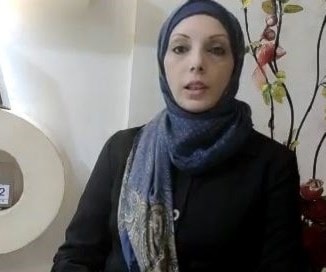 رنا زيادة.. مُعلّمة من غزة تُلهم نساء العالم رنا زيادة.. مُعلّمة من غزة تُلهم نساء العالم
