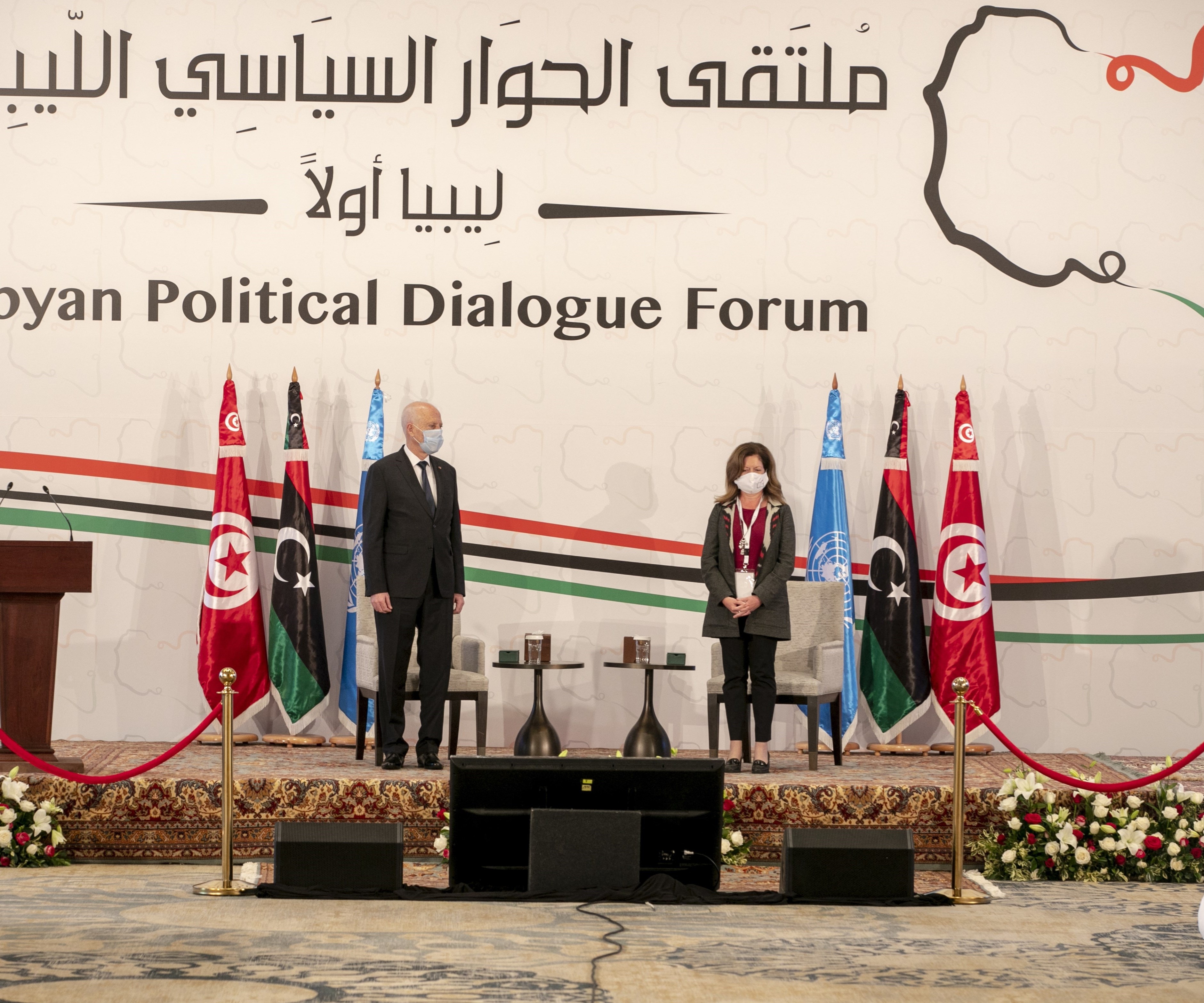 أضواءٌ على الحوار الشامل وحتميّته لتسوية الأزمة اللّيبية أضواءٌ على الحوار الشامل وحتميّته لتسوية الأزمة اللّيبية