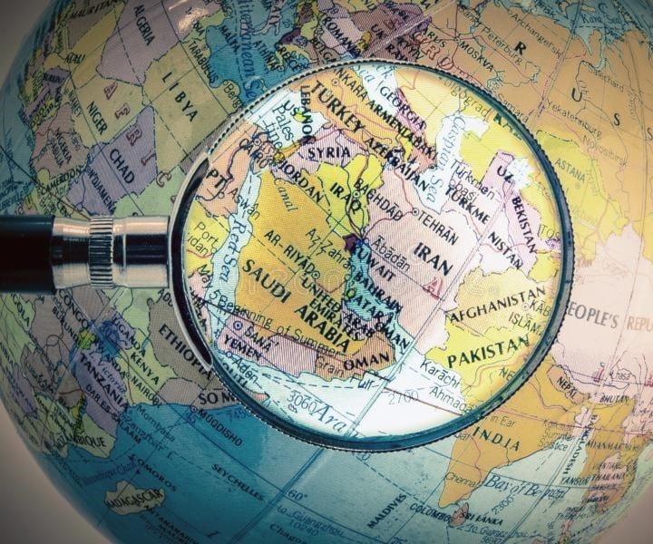 ما من أمتين ساهمتا معاً في ضوء التاريخ والحضارة شرق المتوسط مثل العرب وإيران. ما من أمتين ساهمتا معاً في ضوء التاريخ والحضارة شرق المتوسط مثل العرب وإيران.