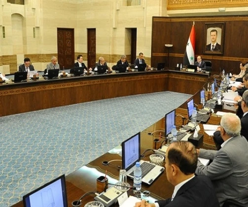 الحكومة السورية تتخذ إجراءات جديدة للوقاية من "كورونا" الحكومة السورية تتخذ إجراءات جديدة للوقاية من "كورونا"