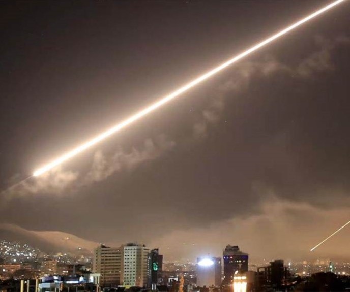 صورة أرشيفية لقصف "إسرائيلي" على القنيطرة صورة أرشيفية لقصف "إسرائيلي" على القنيطرة