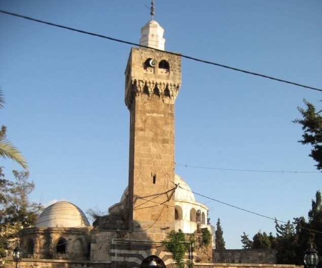 البرطاسي: كنز الهندسة الإسلامية في مسجد البرطاسي: كنز الهندسة الإسلامية في مسجد