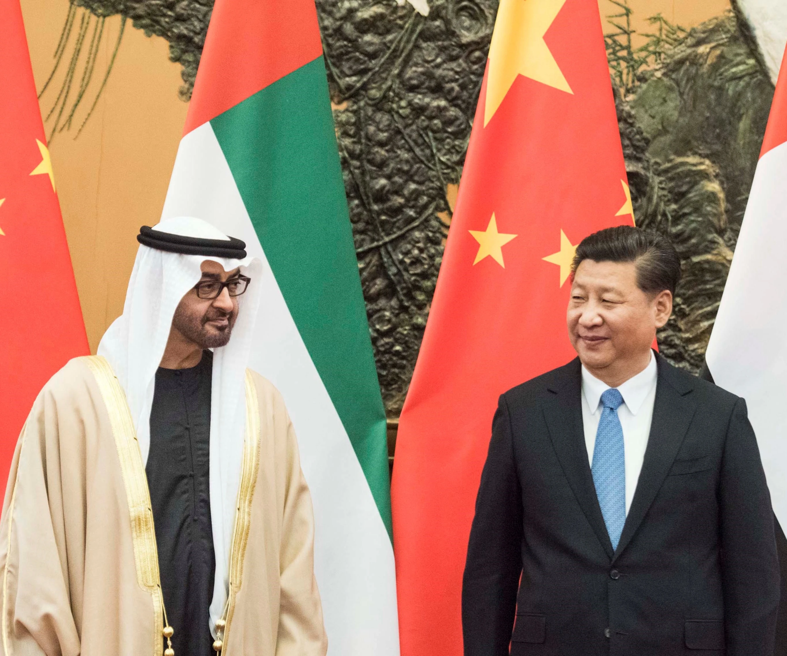 العلاقات الصينية الإماراتية.. قاعدة عسكرية في أبو ظبي؟ العلاقات الصينية الإماراتية.. قاعدة عسكرية في أبو ظبي؟