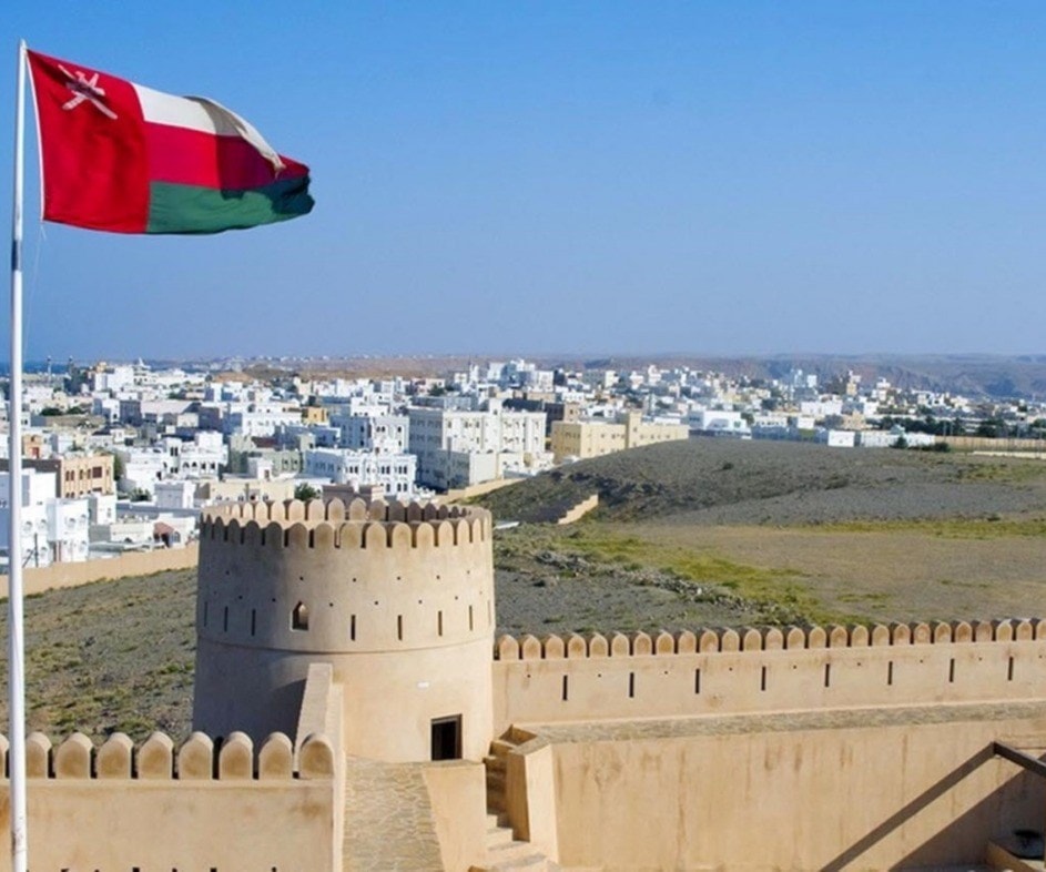 الاعتدال في السياسة الخارجية لسلطنة عُمان.. الخلفيات والأسباب الاعتدال في السياسة الخارجية لسلطنة عُمان.. الخلفيات والأسباب