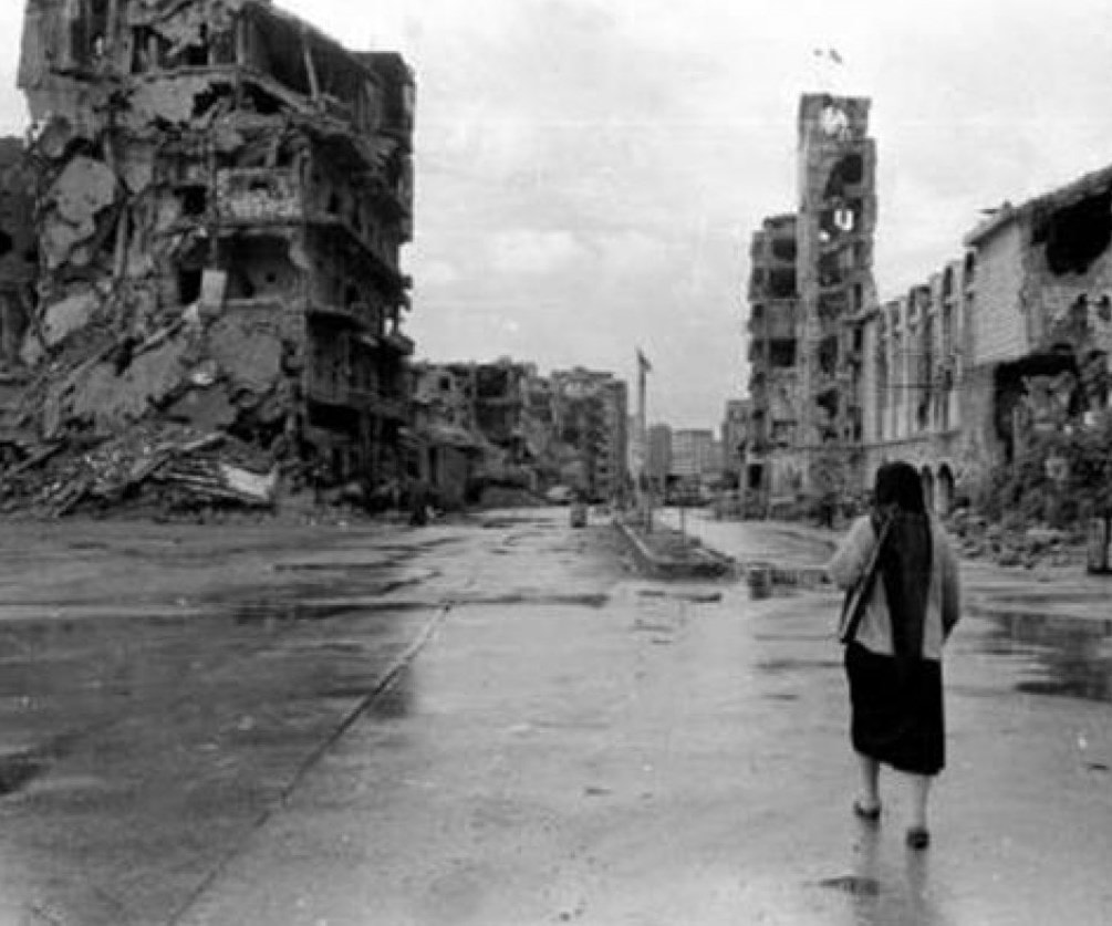 لن يكون هناك مكان للطروحات التقسيمية اللبنانية خلال السنوات الأربع القادمة. لن يكون هناك مكان للطروحات التقسيمية اللبنانية خلال السنوات الأربع القادمة.
