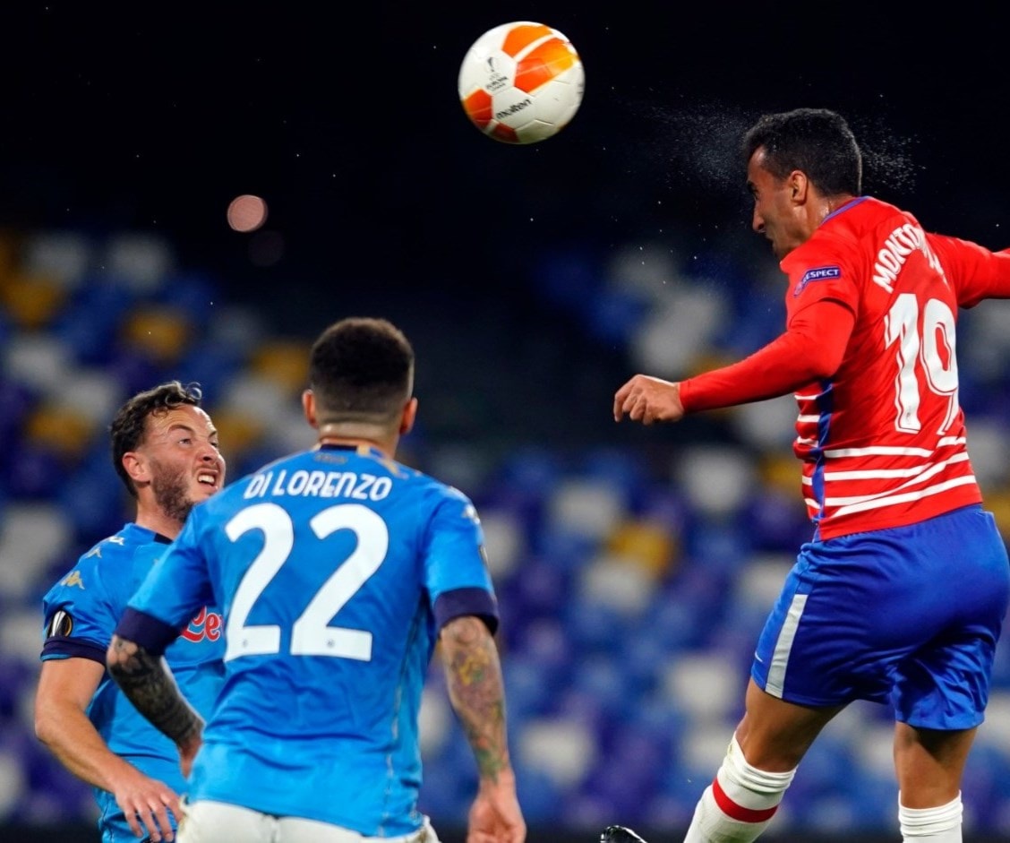 الدوري الأوروبي: نابولي يودع البطولة الدوري الأوروبي: نابولي يودع البطولة
