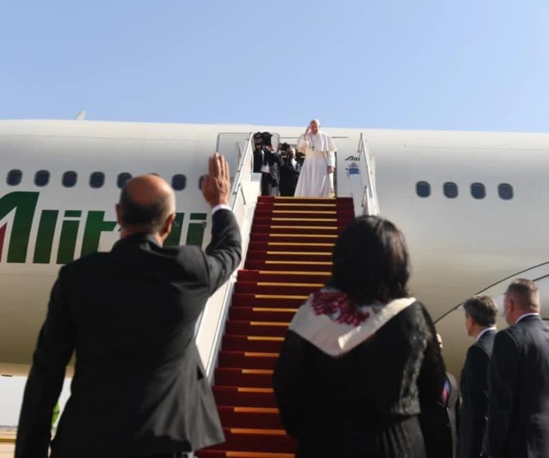 الرئيس العراقي في وداع بابا الفاتيكان الرئيس العراقي في وداع بابا الفاتيكان