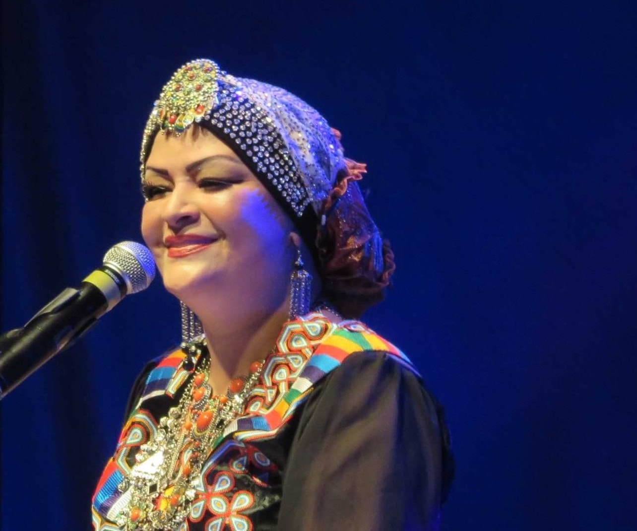 "كورونا"يغيّب الفنانة نعيمة عبابسة "كورونا"يغيّب الفنانة نعيمة عبابسة