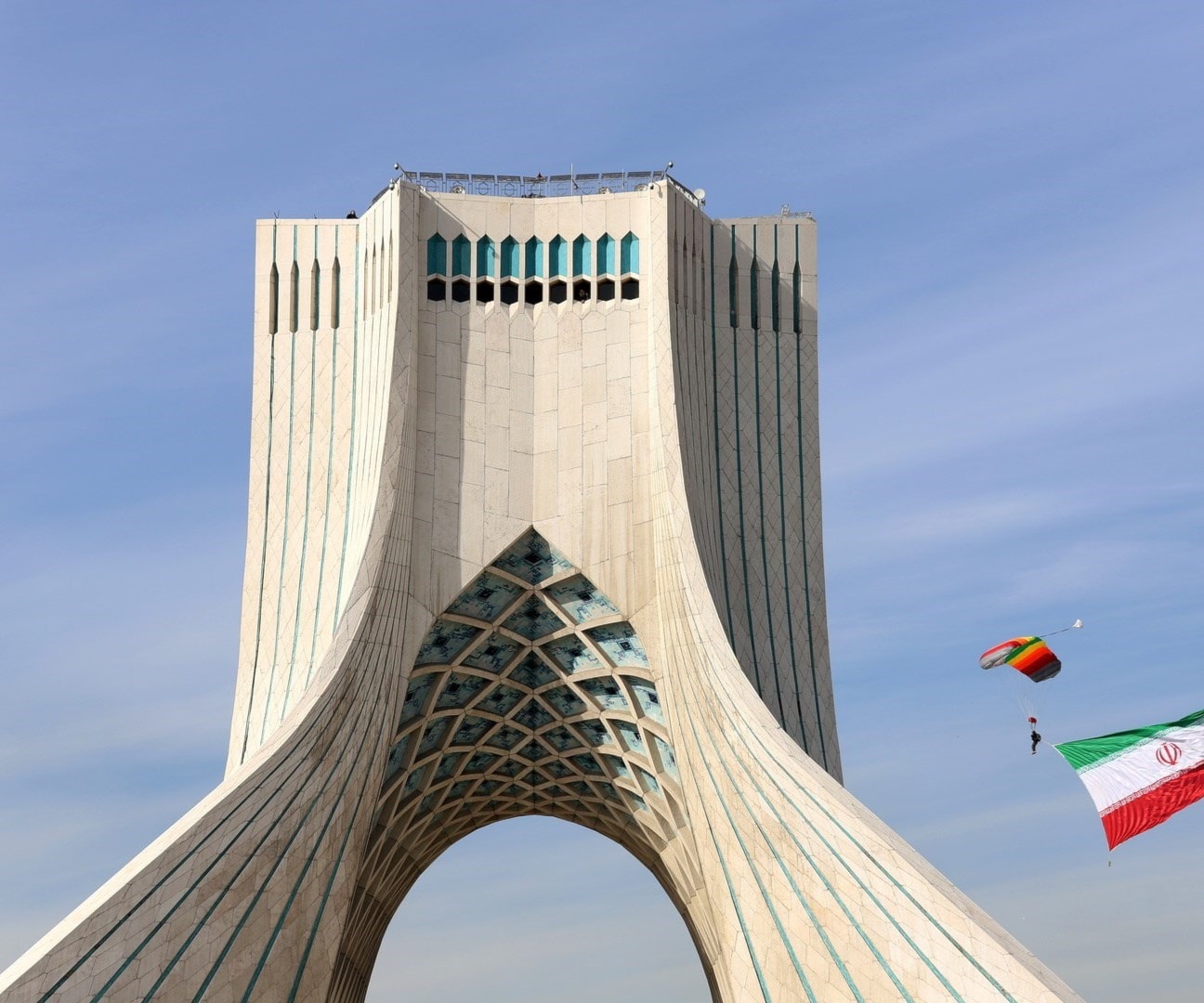 عن الانتخابات الإيرانية عن الانتخابات الإيرانية