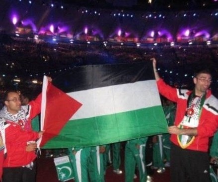 الرياضيون الفلسطينيون في الأولمبياد أبطالُ حتى قبل أن يخوضوا المنافسات الرياضيون الفلسطينيون في الأولمبياد أبطالُ حتى قبل أن يخوضوا المنافسات