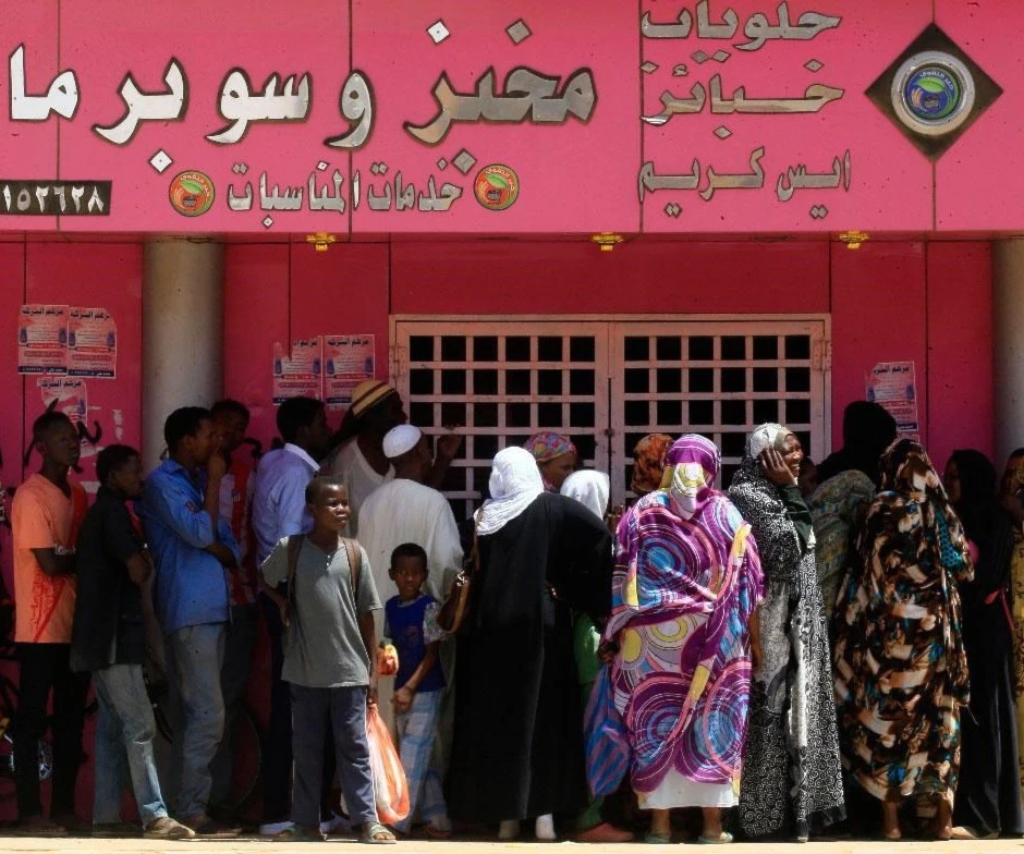 السودانيون يهجرون "حبيب الشعب".. لصالح العدس! السودانيون يهجرون "حبيب الشعب".. لصالح العدس!