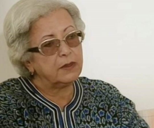 الممثلة التونسية الراحلة "منيرة بن عرفة " الممثلة التونسية الراحلة "منيرة بن عرفة "