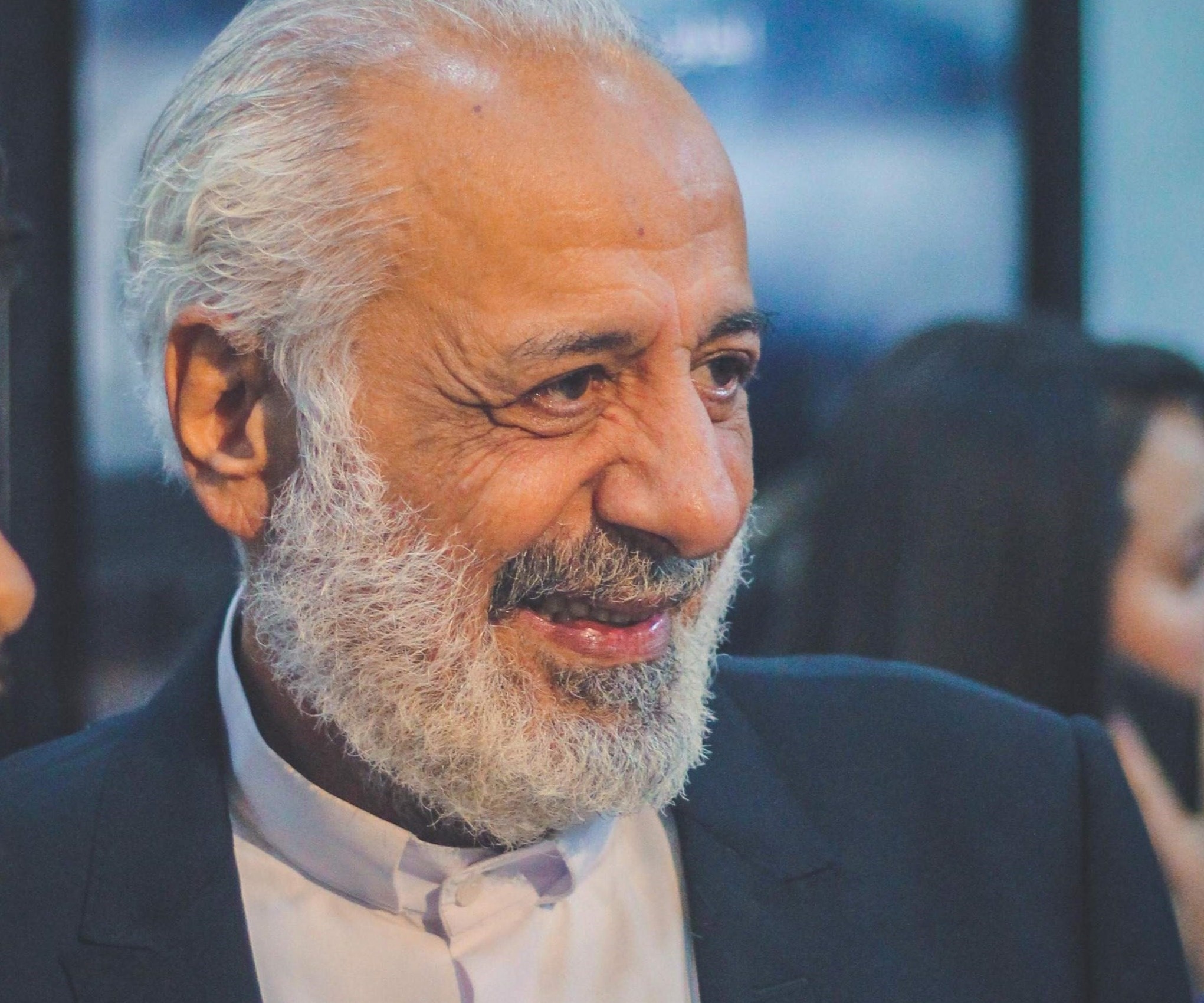 محبو المسرح في دمشق على موعد مع "سوبر ماركت" محبو المسرح في دمشق على موعد مع "سوبر ماركت"