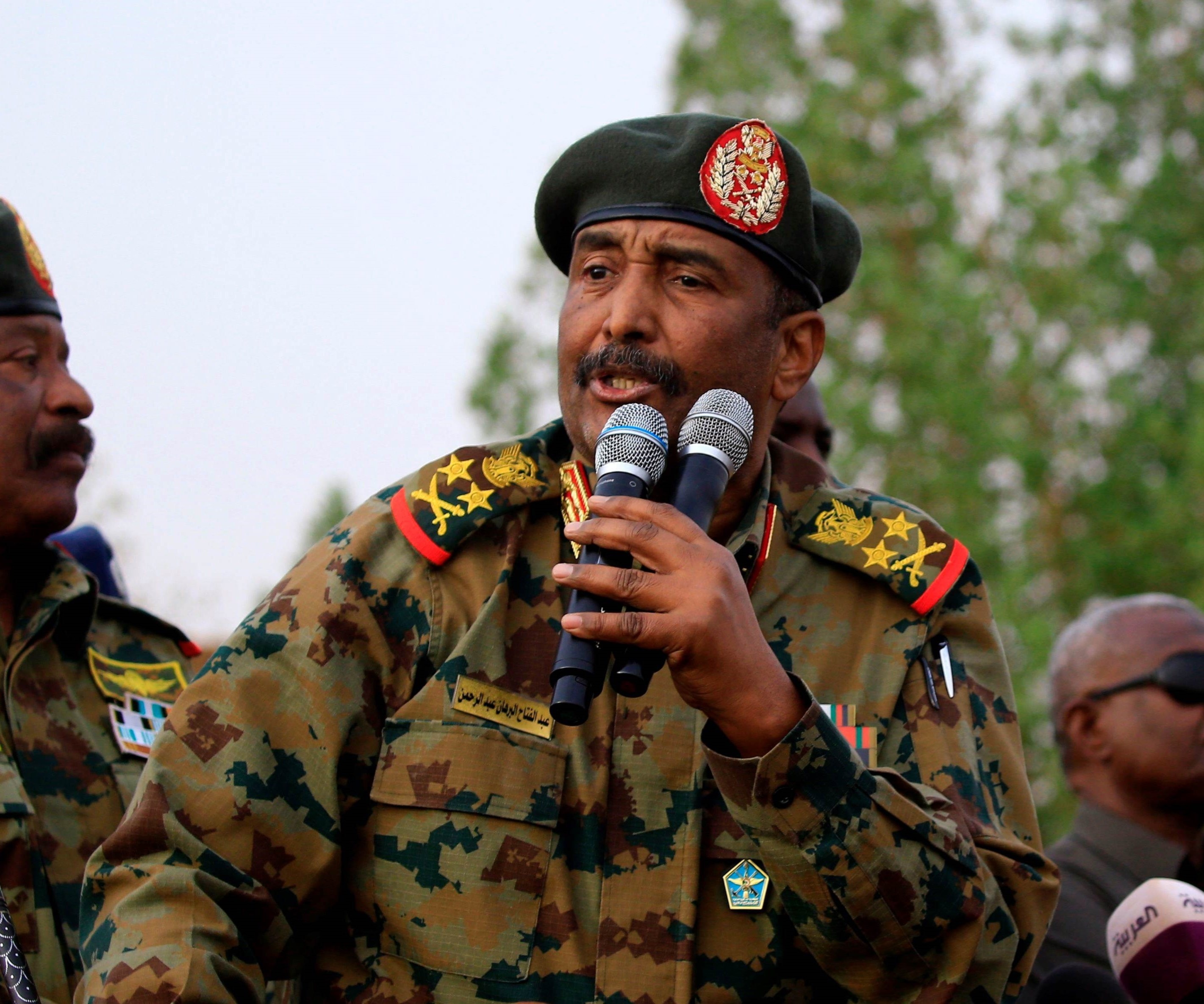 ألم السودان لا ينتهي إلا بتنحّي البرهان ألم السودان لا ينتهي إلا بتنحّي البرهان