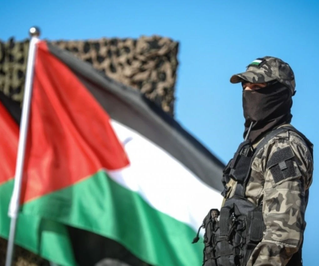 نجحت المقاومة الفلسطينية بنيل ثقة الشعب الفلسطيني في مختلف ساحات فلسطين نجحت المقاومة الفلسطينية بنيل ثقة الشعب الفلسطيني في مختلف ساحات فلسطين