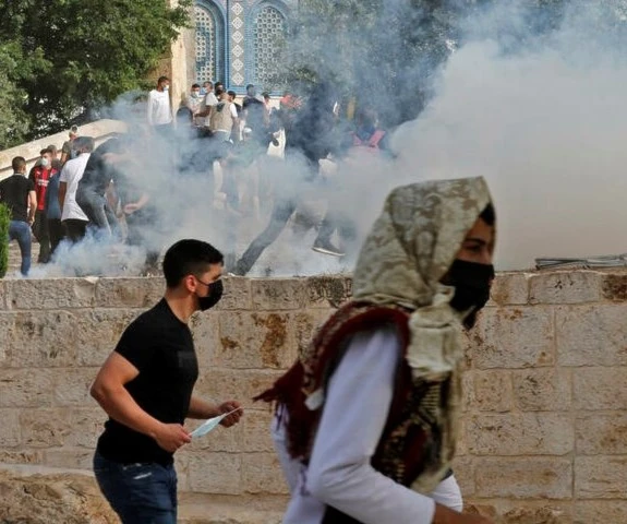 معادلة فلسطين: شعب ومقاومة معادلة فلسطين: شعب ومقاومة