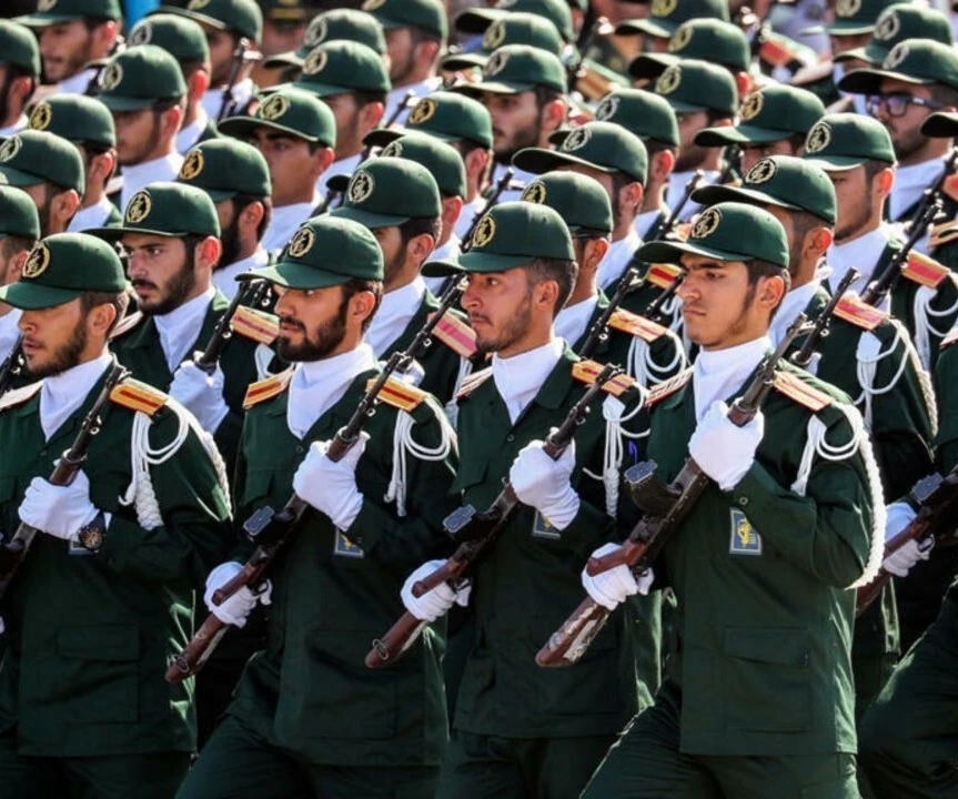 صحيفة "بوليتيكو": بايدن لن يشطب حرس الثورة من قائمة إرهابه صحيفة "بوليتيكو": بايدن لن يشطب حرس الثورة من قائمة إرهابه