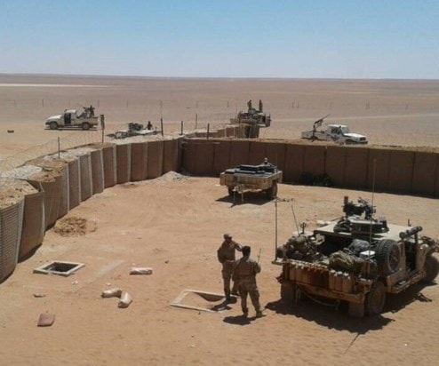 الدفاع الروسية تنشر مشاهد للقضاء على إرهابيين في الصحراء السورية الدفاع الروسية تنشر مشاهد للقضاء على إرهابيين في الصحراء السورية