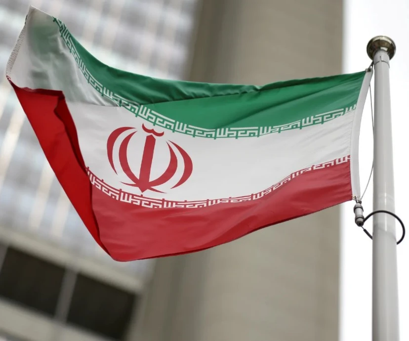 موقع "جمران": إيران تنهي مهام دوريات الأمن الأخلاقي والإجتماعي في البلاد موقع "جمران": إيران تنهي مهام دوريات الأمن الأخلاقي والإجتماعي في البلاد